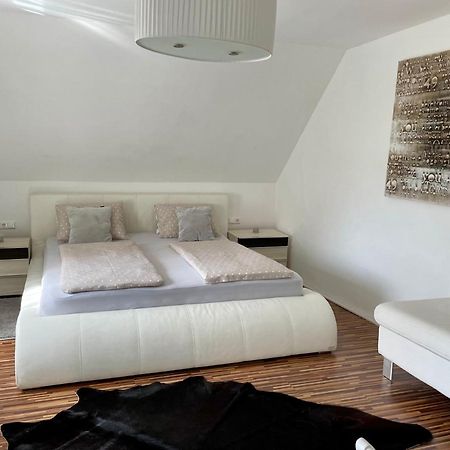 Ferienwohnung H&H Happy Holiday フェルデン・アム・ヴェルターゼー エクステリア 写真