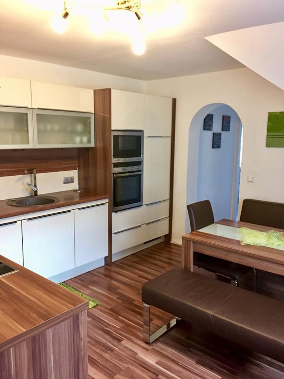 Ferienwohnung H&H Happy Holiday フェルデン・アム・ヴェルターゼー エクステリア 写真