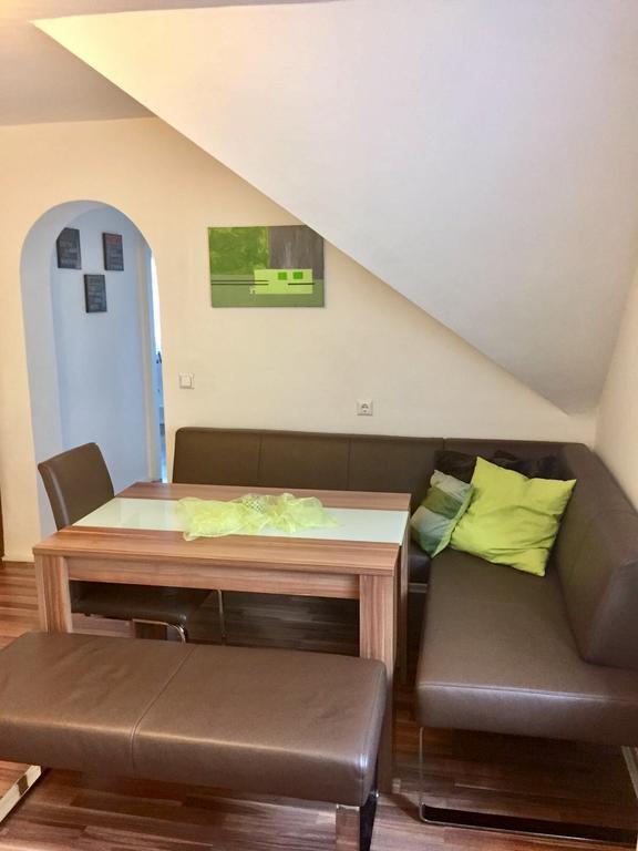 Ferienwohnung H&H Happy Holiday フェルデン・アム・ヴェルターゼー エクステリア 写真